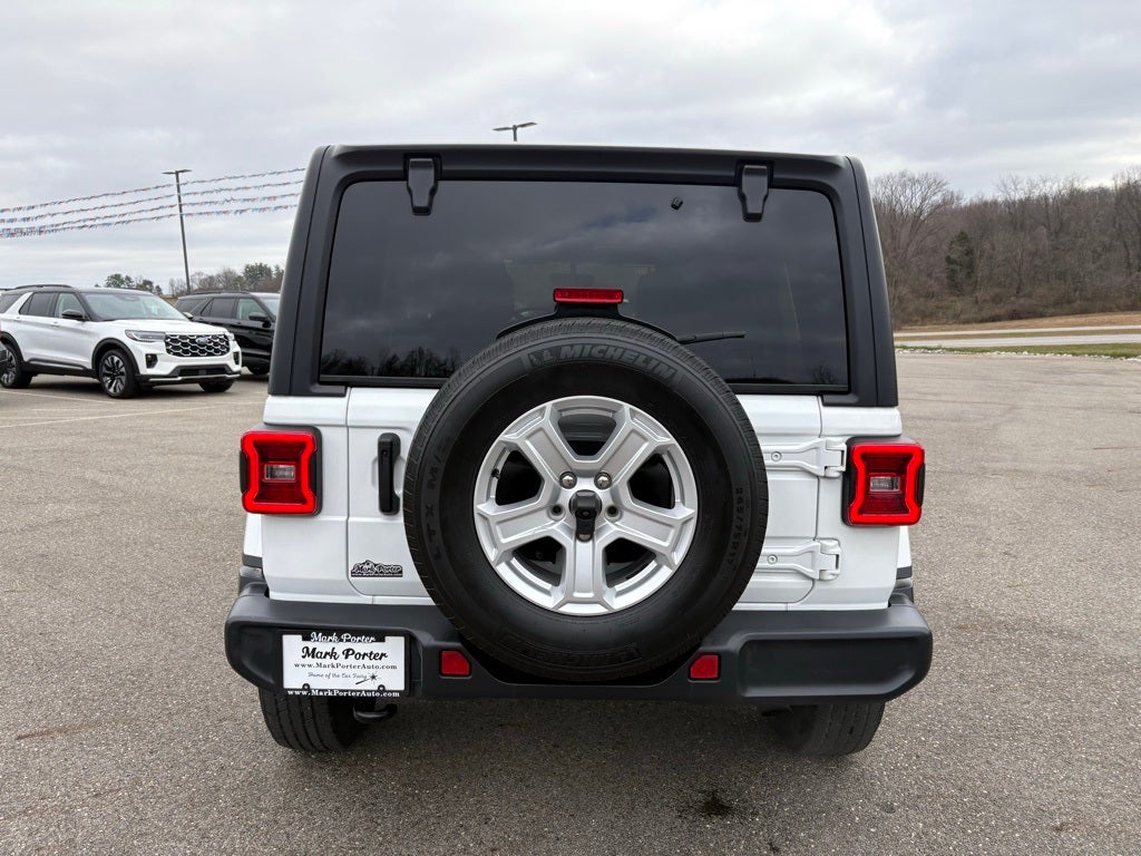 2021 Jeep Wrangler Sahara