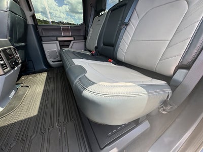 2022 Ford Super Duty F-350 SRW Limited