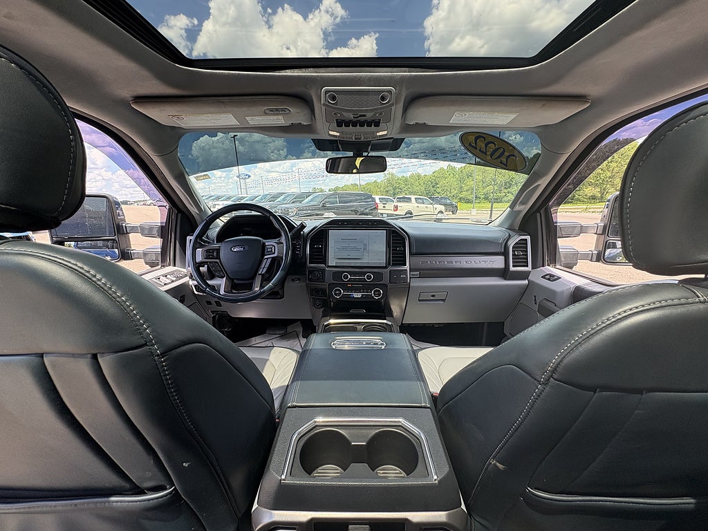 2022 Ford Super Duty F-350 SRW Limited
