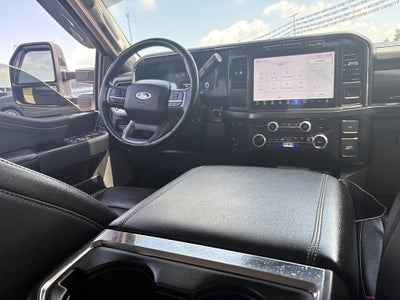 2023 Ford Super Duty F-250 SRW Lariat