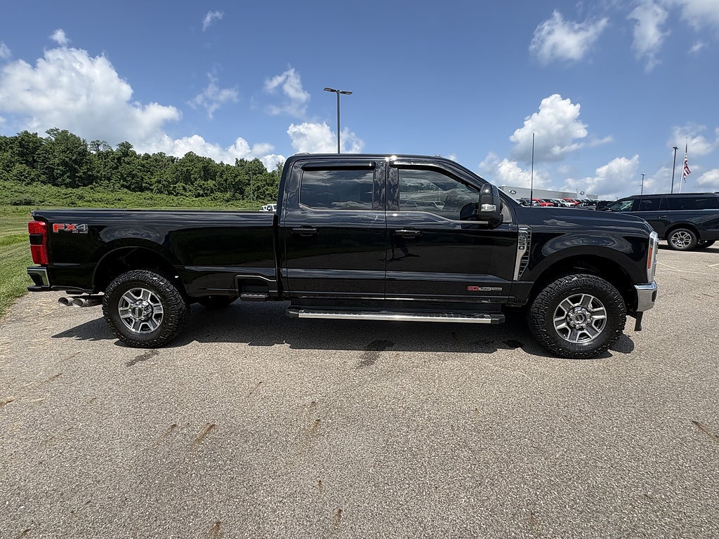 2023 Ford Super Duty F-250 SRW Lariat