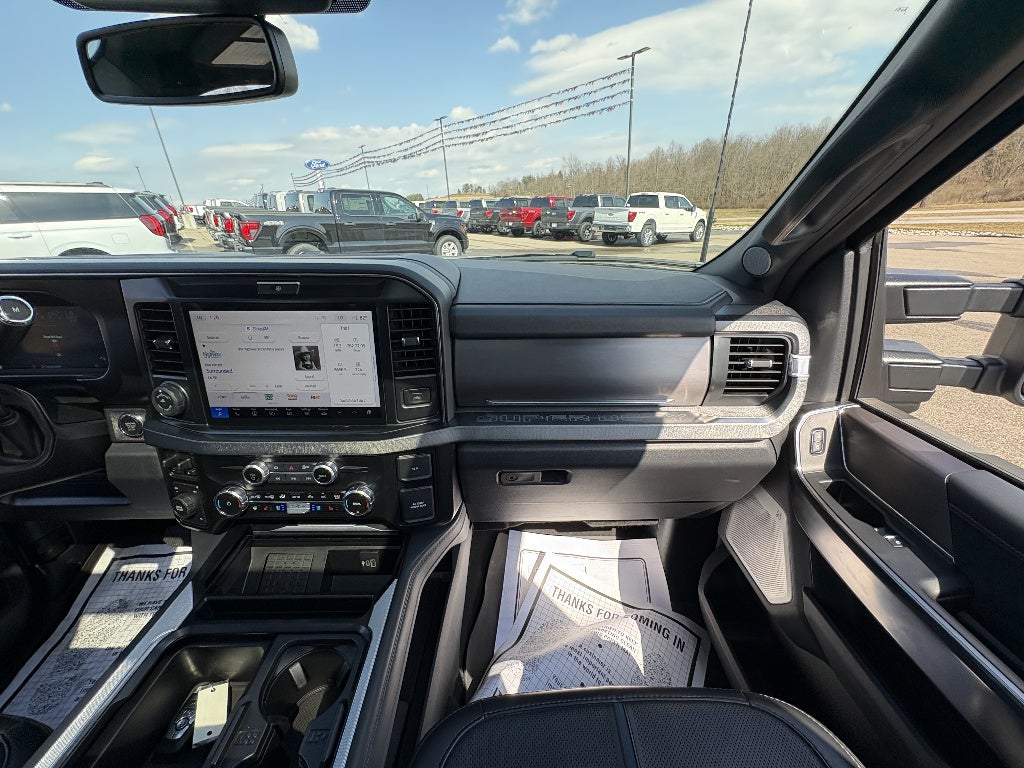2026 Ford Super Duty F-350 SRW Platinum