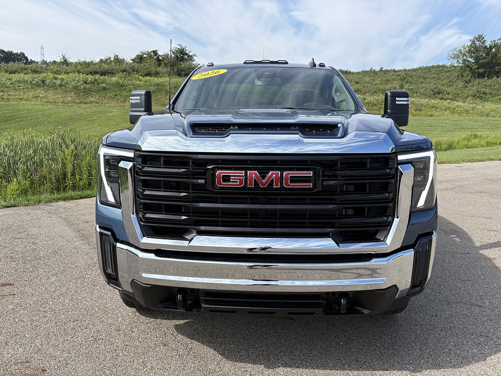 2026 GMC Sierra 2500HD Pro