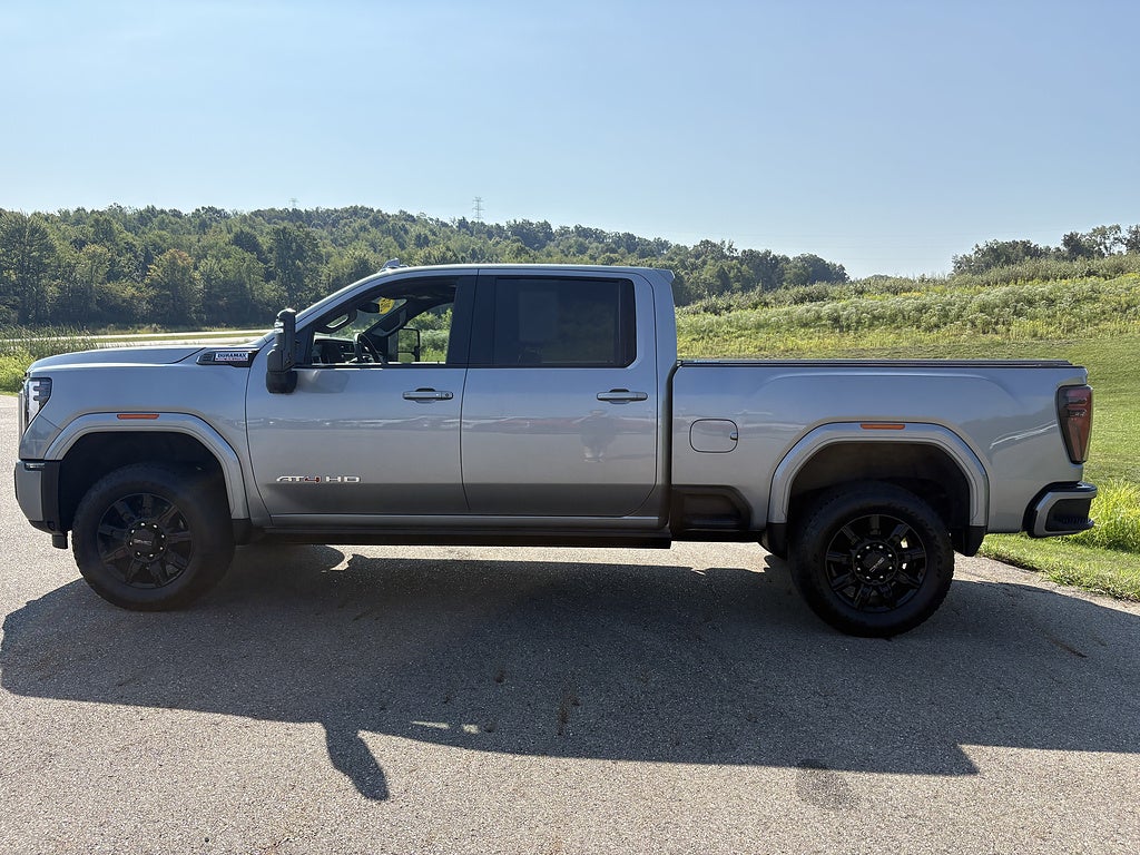 2024 GMC Sierra 2500HD AT4