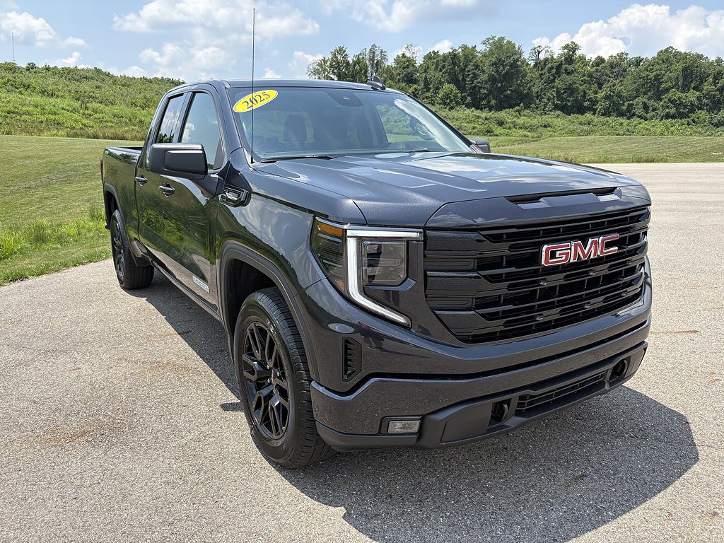 2025 GMC Sierra 1500 Elevation Standard