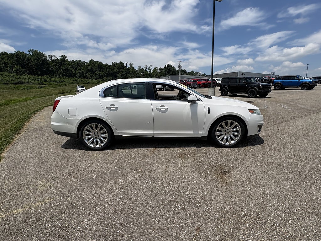 2011 Lincoln MKS Base