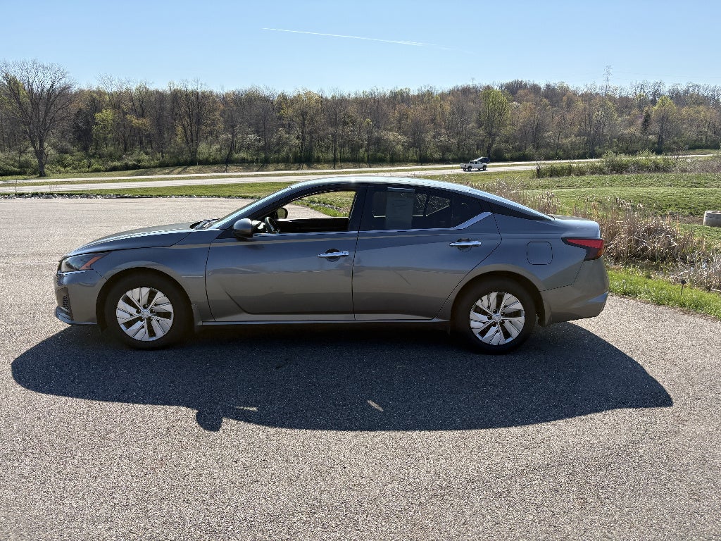 2023 Nissan Altima 2.5 S
