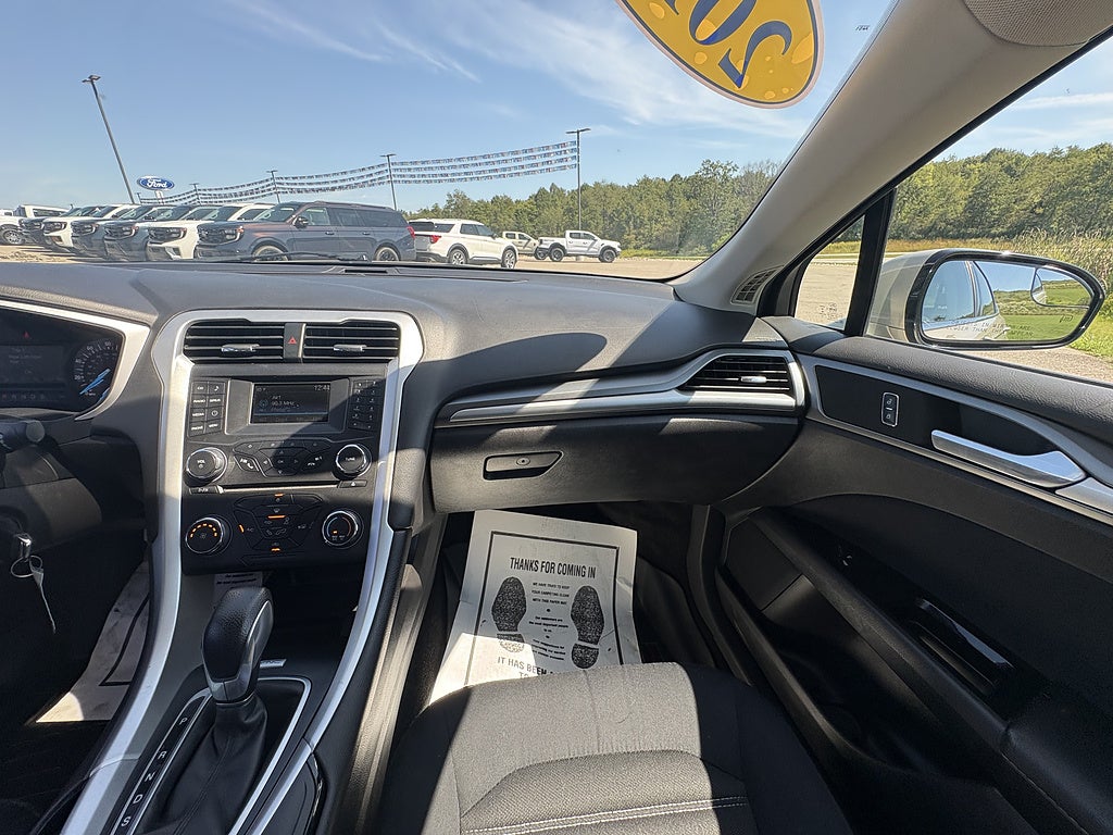 2015 Ford Fusion SE