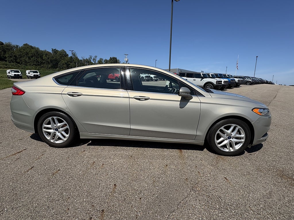 2015 Ford Fusion SE