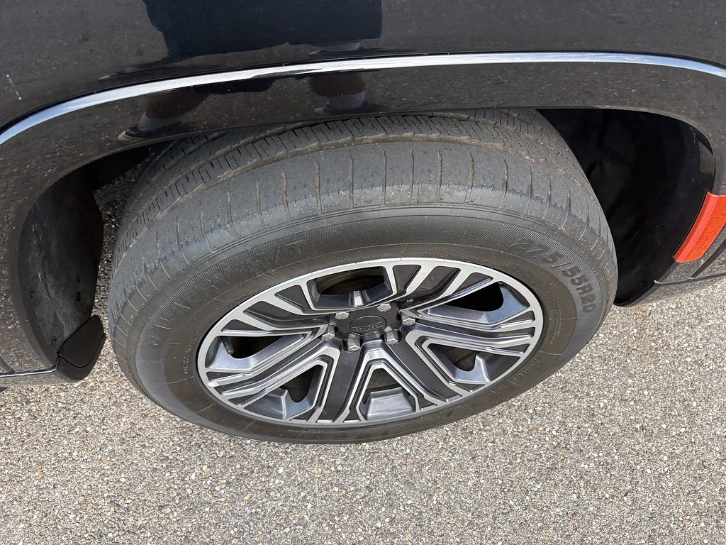2023 Jeep Wagoneer L Series II