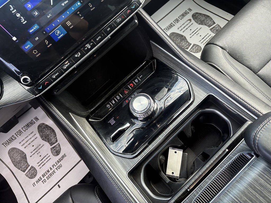 2023 Jeep Wagoneer L Series II