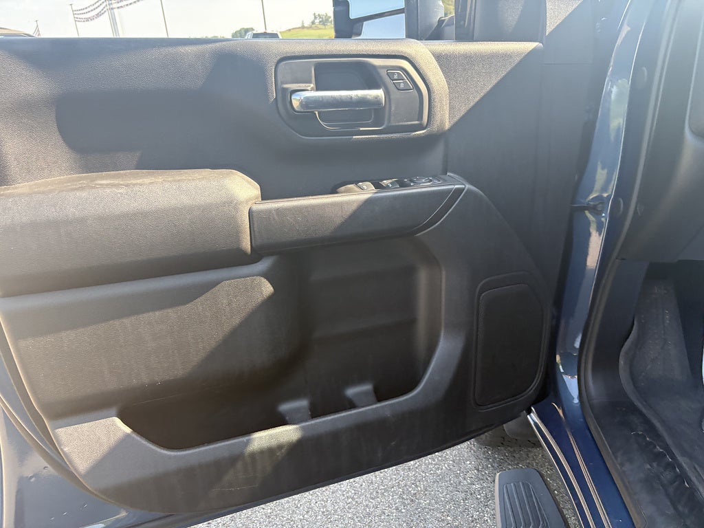 2025 Chevrolet Silverado 2500HD Custom