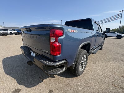 2025 Chevrolet Silverado 2500HD Custom