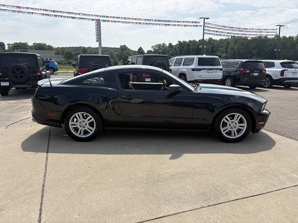 2010 Ford Mustang V6