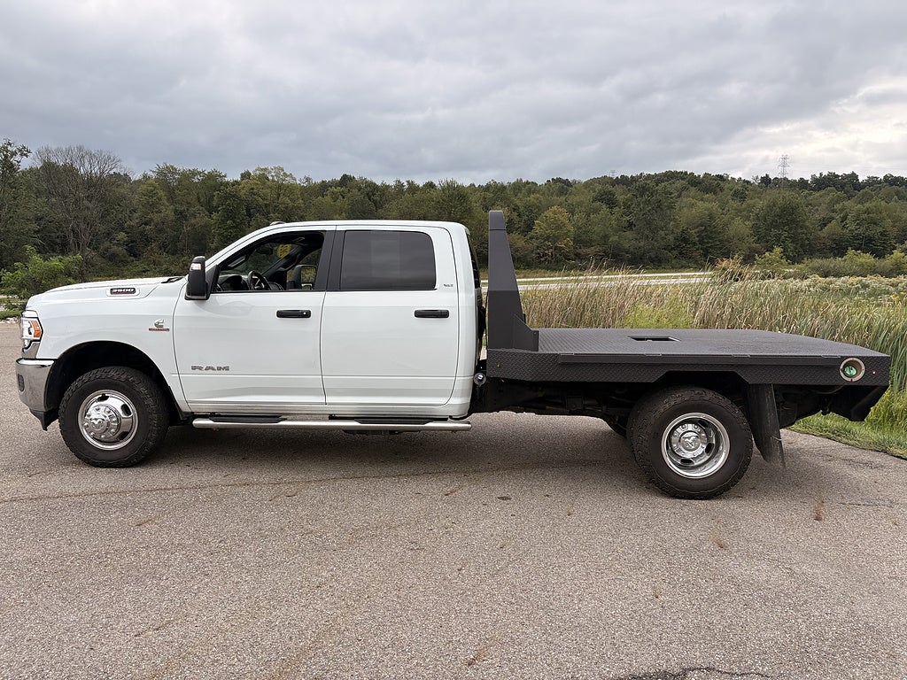 2024 RAM 3500 Chassis Cab 4X4 4dr Crew Cab 172.4 in. WB