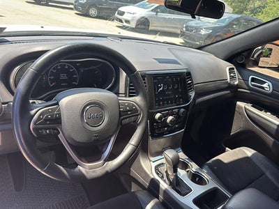 2021 Jeep Grand Cherokee Laredo X 4x4