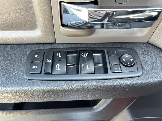 2012 RAM 1500 SLT