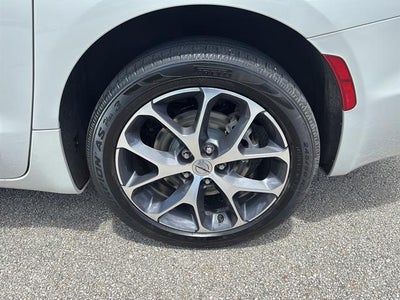 2021 Chrysler Pacifica Limited AWD