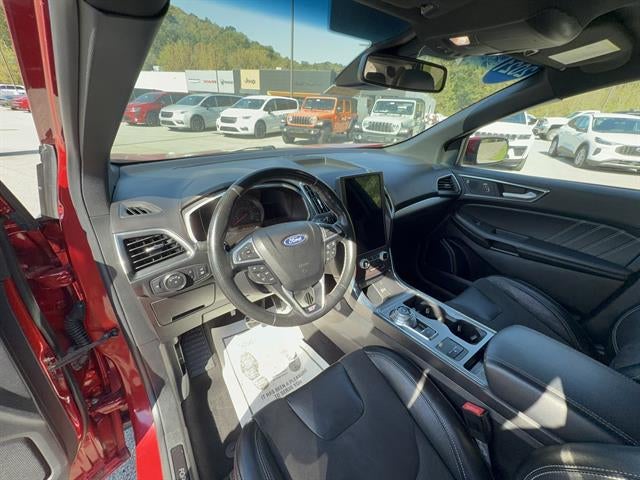 2021 Ford Edge ST