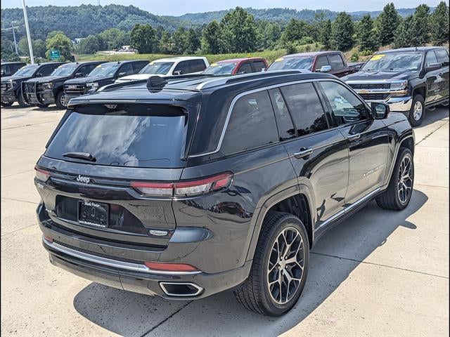 2023 Jeep Grand Cherokee Summit Reserve