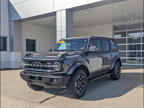 2024 Ford Bronco Outer Banks