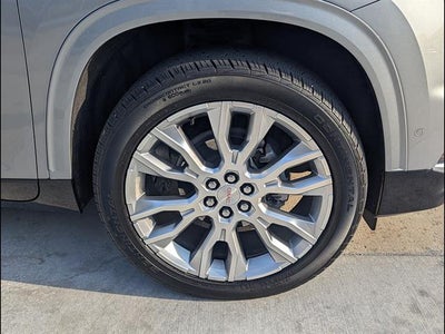 2024 GMC Acadia Denali