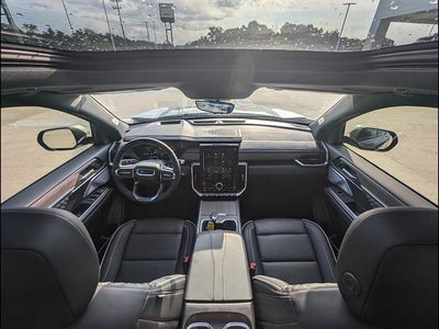 2024 GMC Acadia Denali