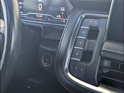 2023 GMC Yukon XL AT4