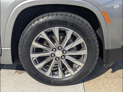 2023 Chevrolet Traverse Premier