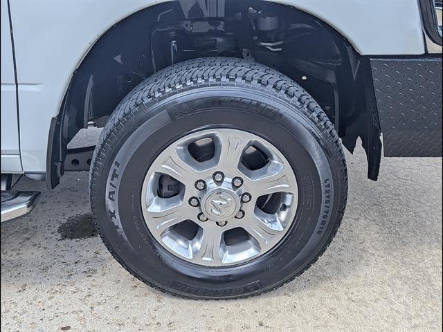 2022 RAM 2500 Big Horn Crew Cab 4x4 6'4" Box