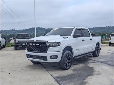 2025 RAM 1500 Big Horn Crew Cab 4x4 5'7" Box