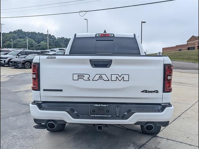 2025 RAM 1500 Big Horn Crew Cab 4x4 5'7" Box