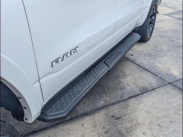 2025 RAM 1500 Big Horn Crew Cab 4x4 5'7" Box