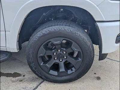 2025 RAM 1500 Big Horn Crew Cab 4x4 5'7" Box