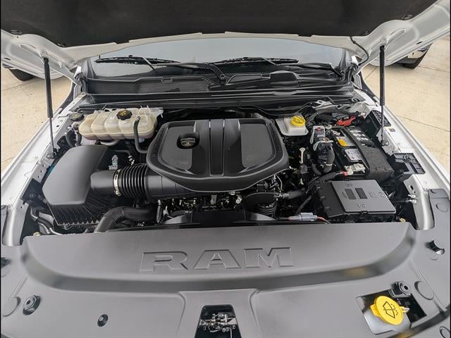 2025 RAM 1500 Big Horn Crew Cab 4x4 5'7" Box