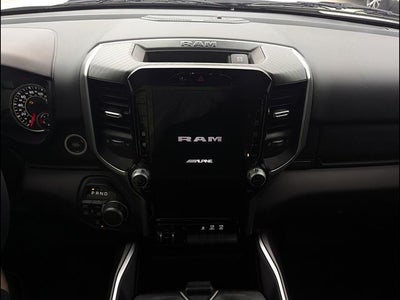 2025 RAM 1500 Big Horn Crew Cab 4x4 5'7" Box