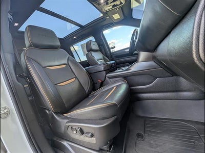 2023 GMC Yukon XL AT4