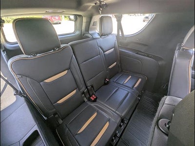 2023 GMC Yukon XL AT4