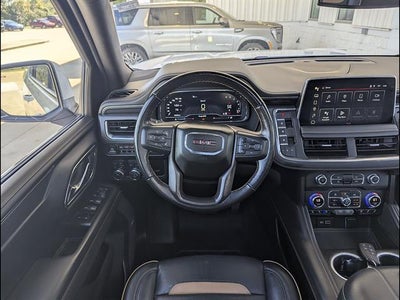 2023 GMC Yukon XL AT4