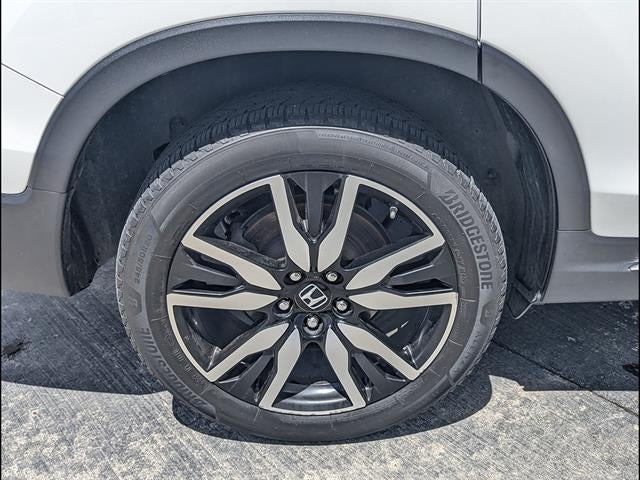 2022 Honda Pilot AWD Touring 7 Passenger