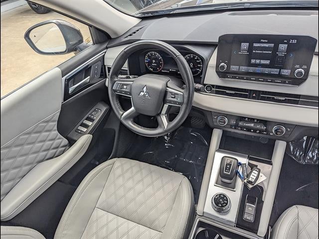 2023 Mitsubishi Outlander SEL
