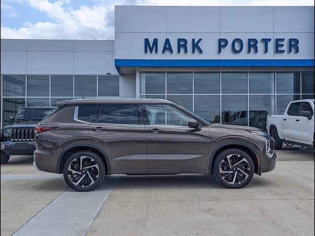 2023 Mitsubishi Outlander SEL