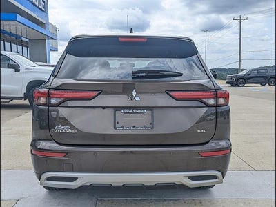 2023 Mitsubishi Outlander SEL