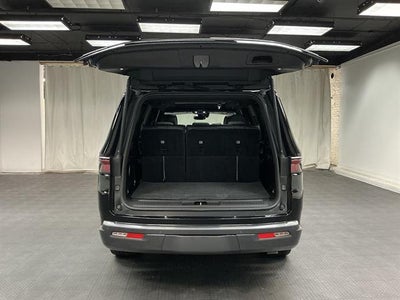 2022 Jeep Wagoneer Series II 4x4