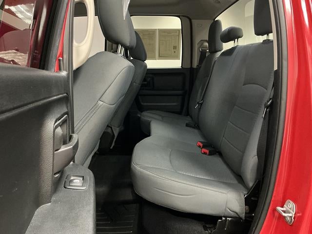 2018 RAM 1500 Express Quad Cab 4x4 6'4" Box
