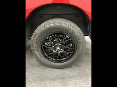 2018 RAM 1500 Express Quad Cab 4x4 6'4" Box