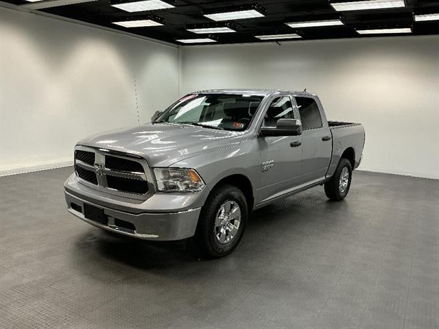 2023 RAM 1500 Classic SLT Crew Cab 4x4 5'7" Box