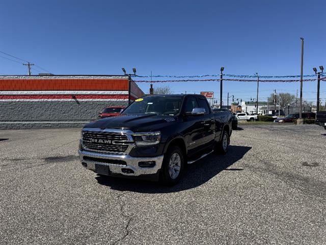 2020 RAM 1500 Laramie Quad Cab 4x4 6'4" Box