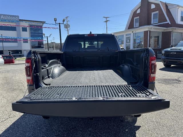 2020 RAM 1500 Laramie Quad Cab 4x4 6'4" Box