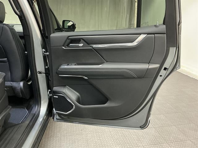 2027 GMC Acadia Elevation - Photo 32